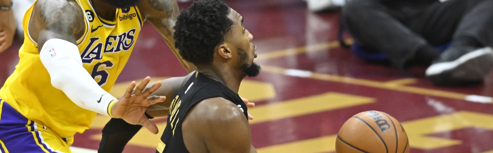 云开体育官网-NBA彩经：湖人终结骑士连胜 爵士力拼勇士 马刺击落火箭