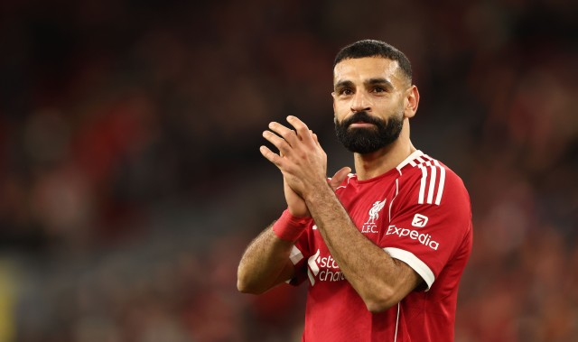 欧文：萨拉赫与红军和好真快；回想上赛季 利物浦锋线是多么强大