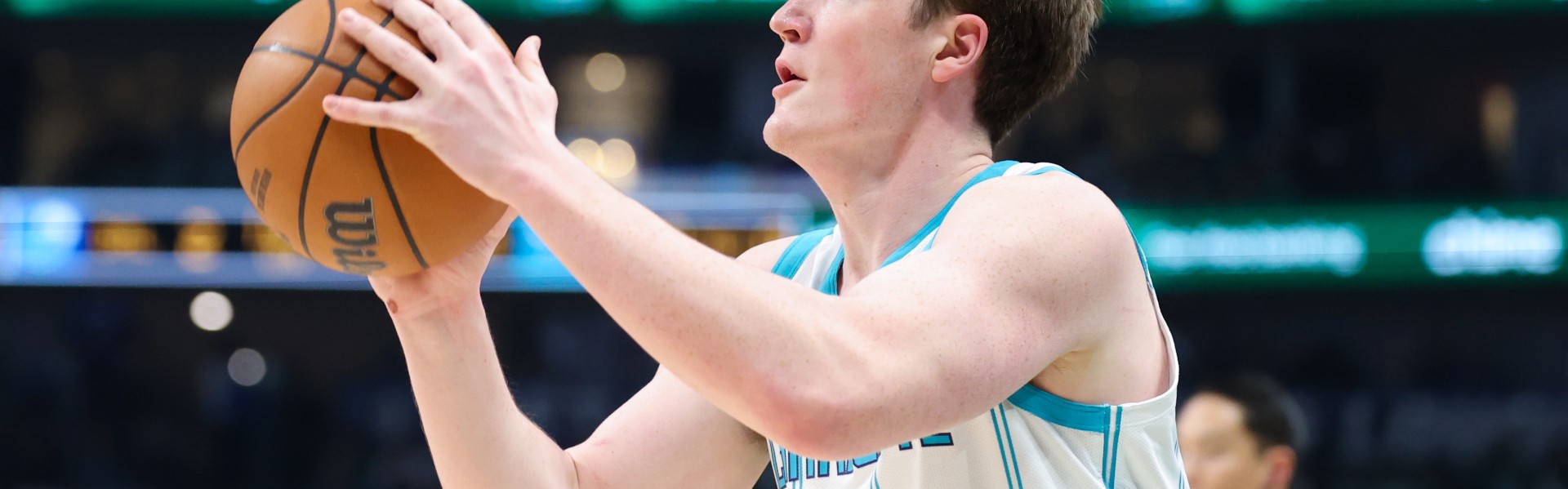 今天失误有点多！克尼佩尔13投8中砍下24分4板2助 出现6次失误