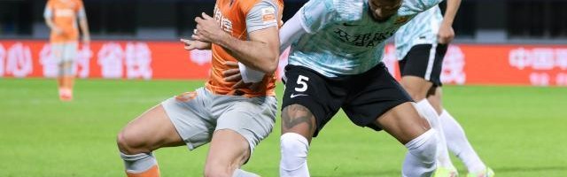 4轮首胜！武汉追平广州双雄 保级生死战愈演愈烈