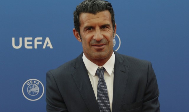 菲戈：皇马赛季中途换帅出人意料，需支持阿韦洛亚带完这个赛季